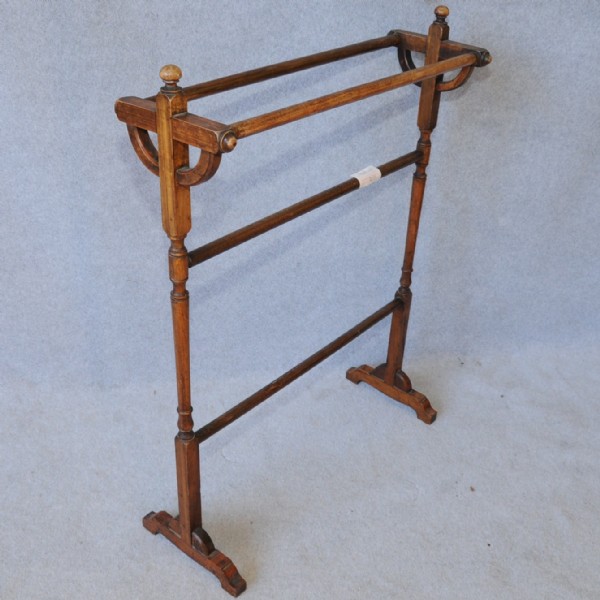 A free standing towel rail - South Perth Antiques & Collectables