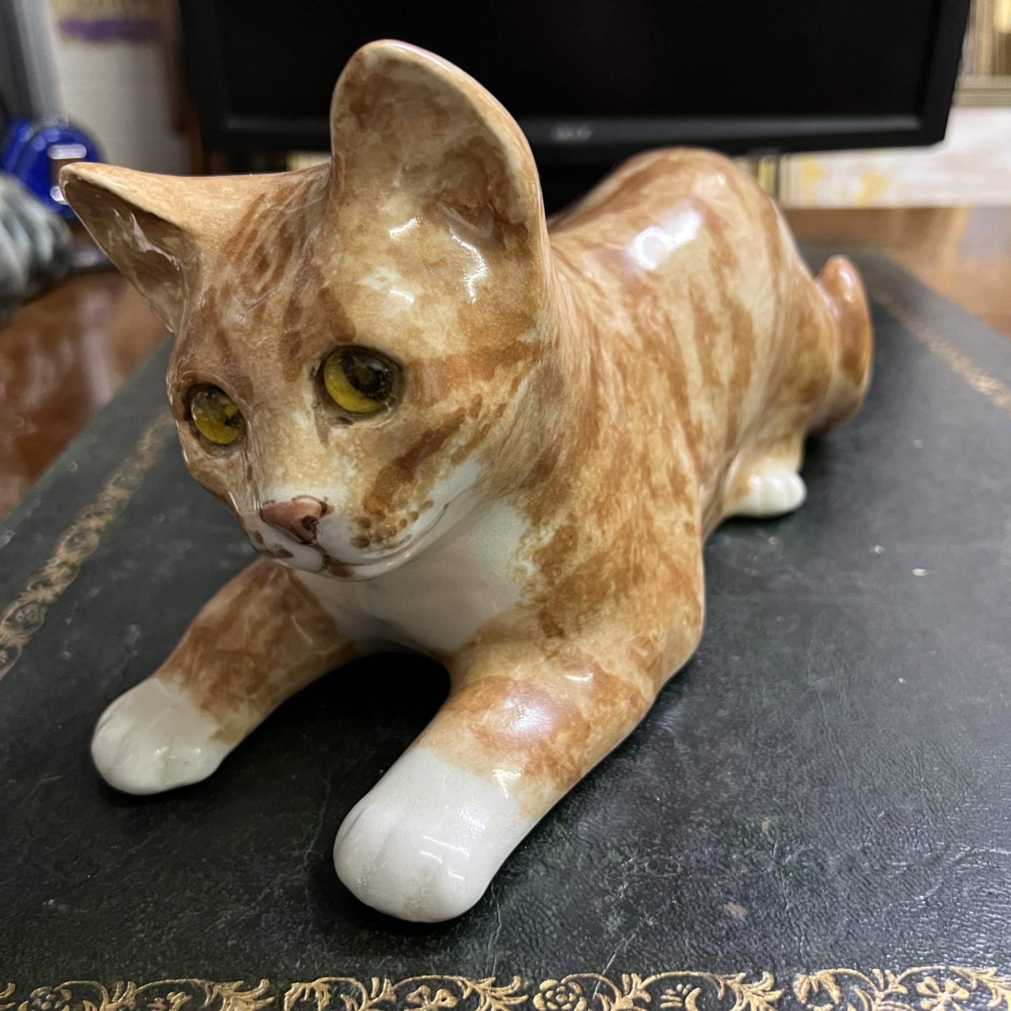 Winstanley pottery ginger cat - South Perth Antiques & Collectables