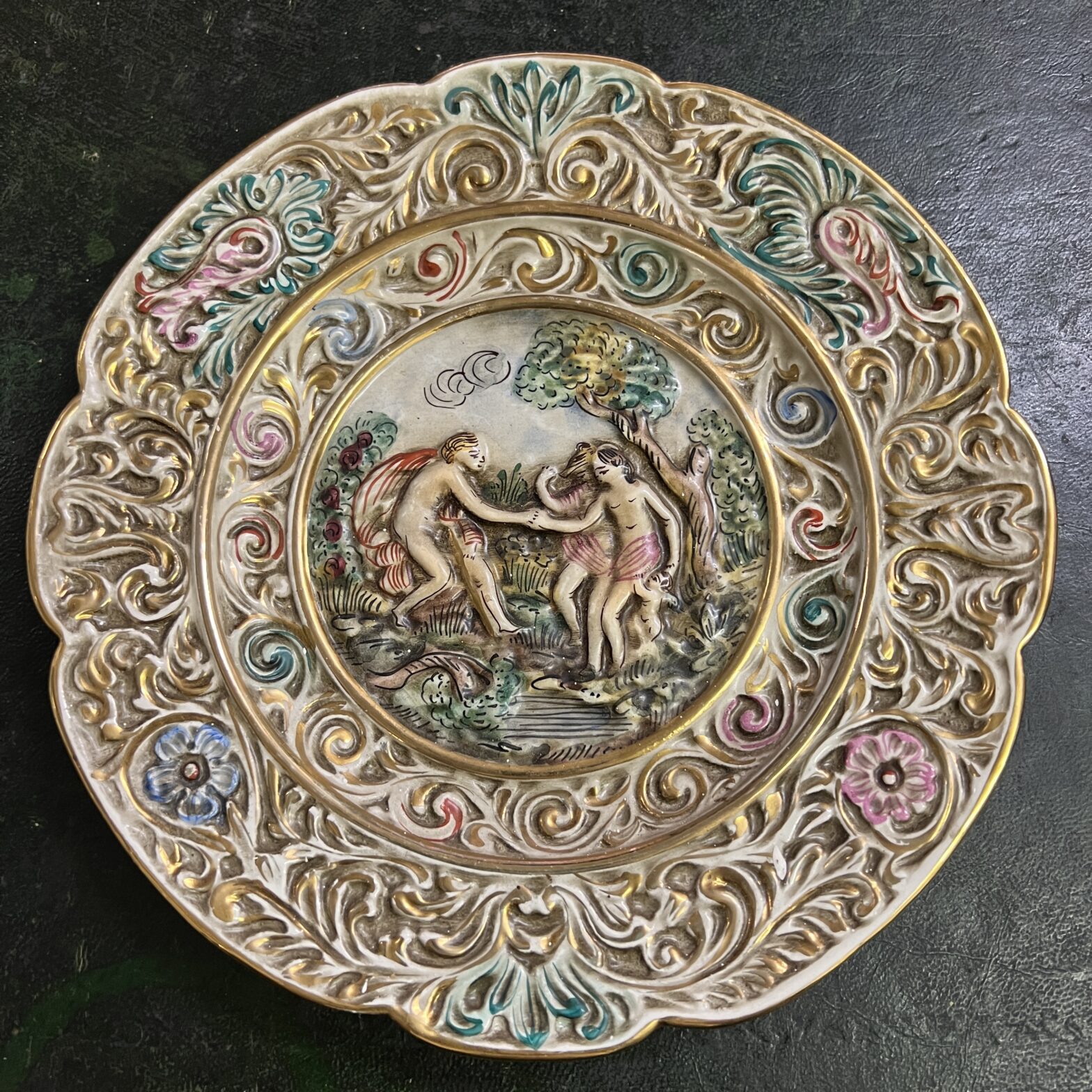 R Capodimonte plate South Perth Antiques & Collectables